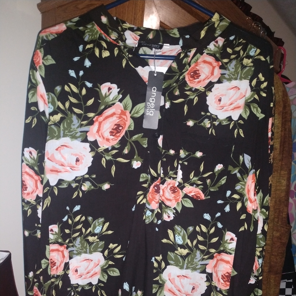 Angela Plus half button down boutique top, XXL, 2X